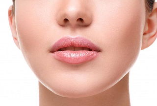 Ácido hialurónico para Labios - Volumen Natural 