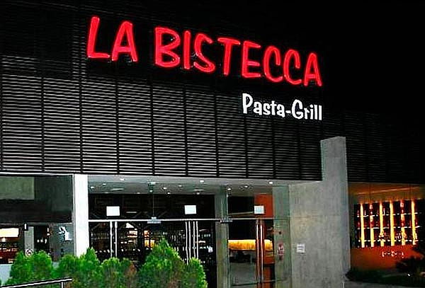 ¡INCLUYE BEBIDA! Almuerzo o Cena Buffet