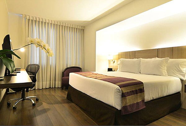 ¡Noche Romántica para 02 en Aku Hotel 4 Estrellas!