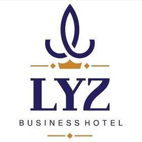 LYZ BUSINESS HOTEL